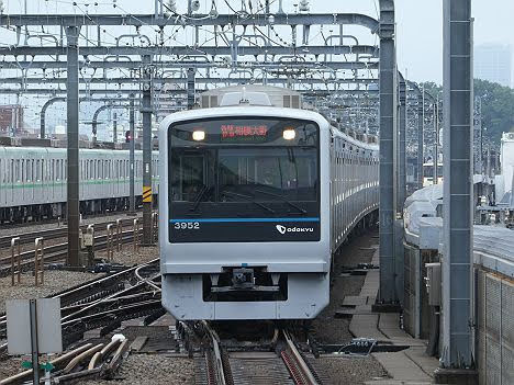 小田急電鉄　各駅停車　相模大野行き2　3000形