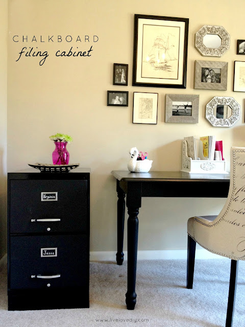 10 ways to organize your life using stuff you already own! Tip #2 is GENIUS!