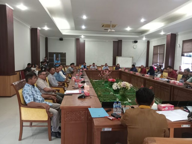 Ketua Komisi I DPRD Batam Pimpin RDP Terkait Pencabutan SK RW 021 Perumahan Graha Namarina