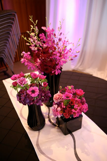 Stephanies fabulous fuschia wedding at Scripps Seaside Forum