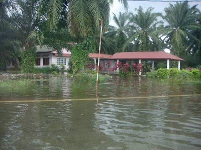 Stori Mori Torkonang Juo: Suasana Banjir Di Johor 
