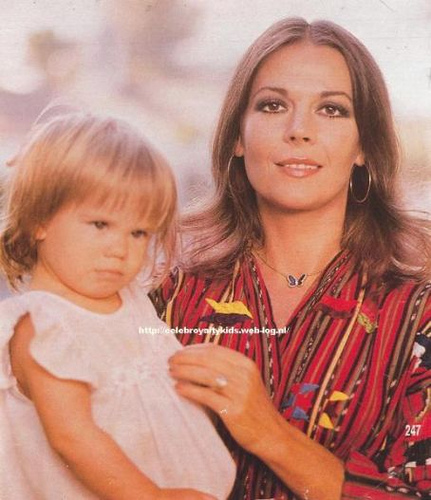 Natalie Wood with daughter Courtney Born March 9 1974 