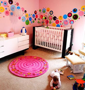 Baby Room on Those Circles Remind Me Of The Season 1 Winner Of Project Runway