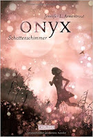 http://myreadingpalace.blogspot.de/2015/12/onyx-2-schattenschimmer.html