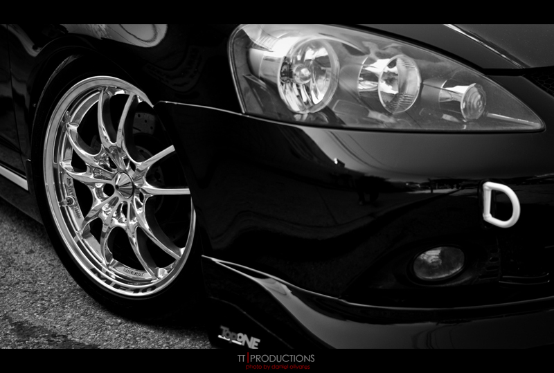 Mugen DC5 Sneak Peek I met up with good friend J Ortiz this morning to snap 