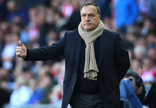 Agen Bola - Dick Advocaat Cari Tiga Pemain Berkualitas