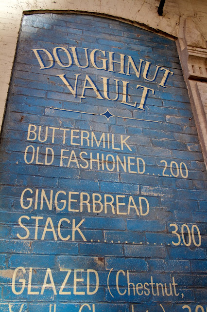 Doughnut Vault Chicago - Tammy Sue Allen Photography