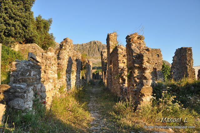 Benaocaz - Navazo Alto - Casa del Dornajo - El Encinarejo