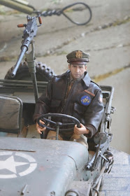 Welcome to Marwen Cpt Hogie figure jeep