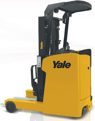 Reach Truck đứng lái Yale FBR15SZ FBR15WZ