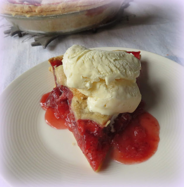 Grandmother's Strawberry Pie