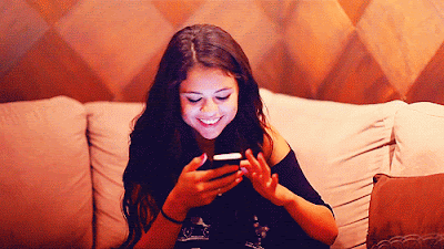 10 Tanda Kecanduan Facebook