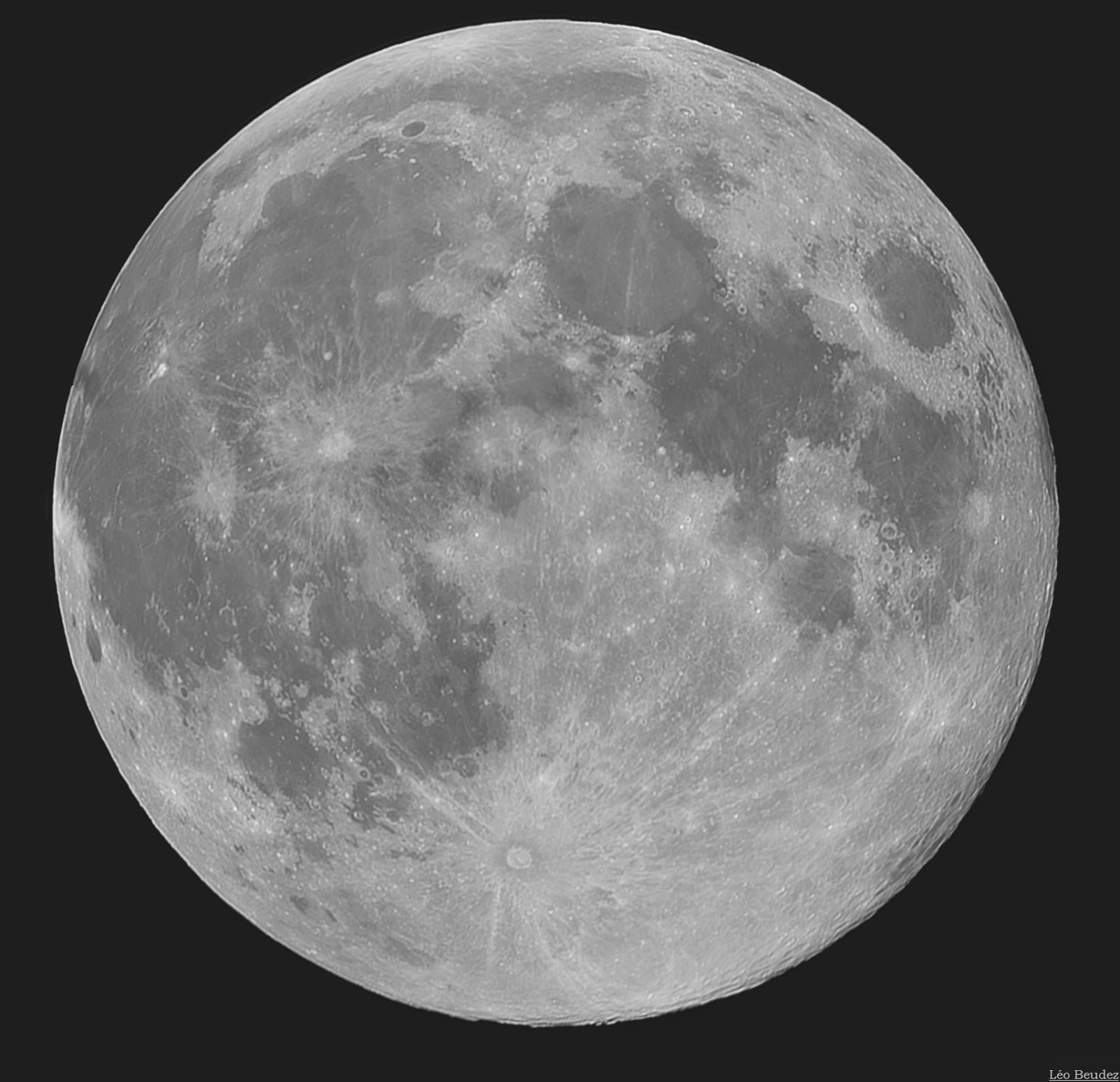 pleine lune au télescope mosaïque