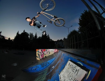 Amazing Bicycle Stunts Photography