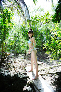 Ai Takabe Japanese Sexy Voice Actress Sexy Blue Sky Swimsuit In Green Park 4