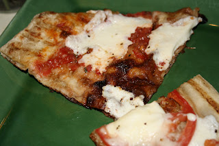 grilled pizza margherita