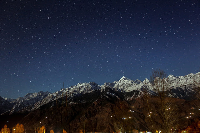 Himalayan Peaks seen from Munsiyari