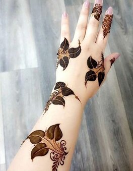 traditional simple mehndi design