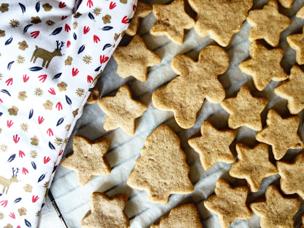 Sablés de Noël à la noisette et au praliné 