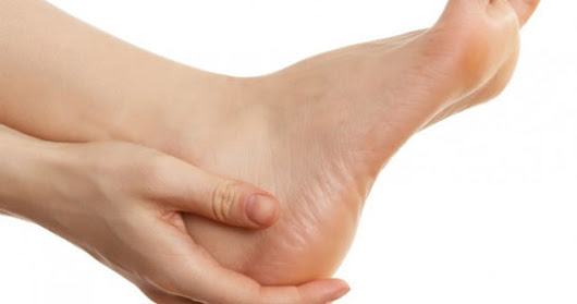 Topuk ağrısı ankilozan spondilit habercisi olabilir