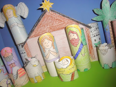 Pesebre con rollos de papel