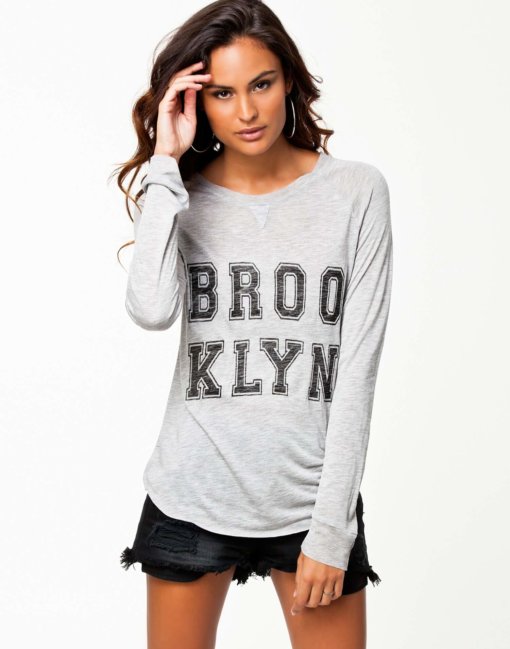 Brooklyn Long Sleeve Sweater