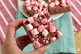 A classic no-bake treat get a festive twist perfect for the holidays in these Peppermint Hot Chocolate Krispies Treats.