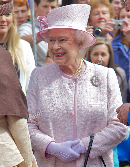 Her Majesty The Queen visits Hereford Cathedral. July 11, 2012.  Photo © Jonathan Myles-Lea