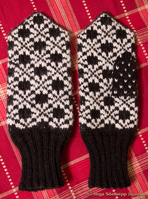 Labakindad Mittens