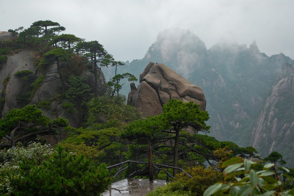 三清山の奇岩と奇松