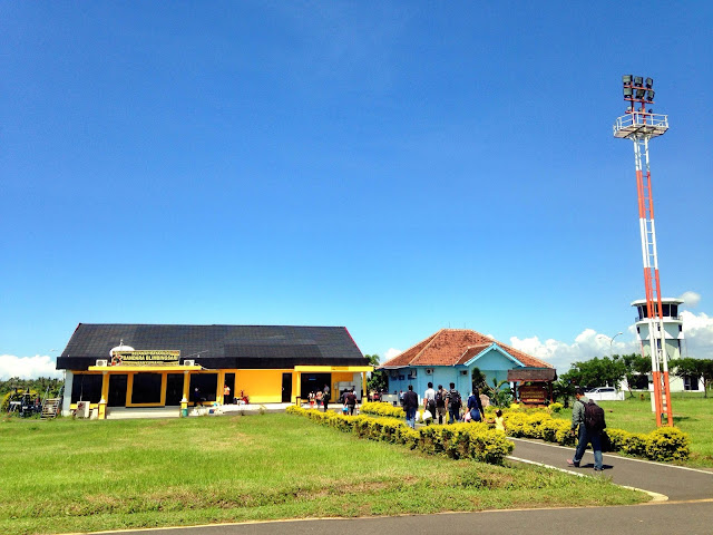 Bandara Blimbingsari