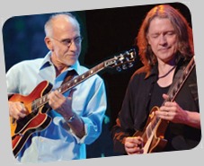Larry Carlton and Robben Ford (LIVE) 001