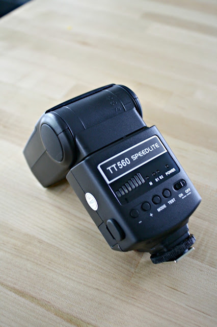 TT560 Speedlite for photography