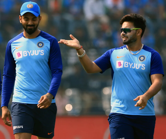 IPL Auction LIVE: Teams take a pause following a record start; Rahul travels to DC for INR 14 crore after Pant and Iyer create history