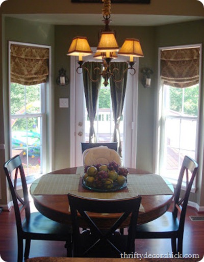 bay window kitchen