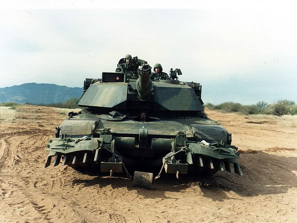 Gambar Mobil Tank Tempur - Auto-Werkzeuge