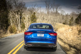 Rear view of 2015 Chrysler 200S