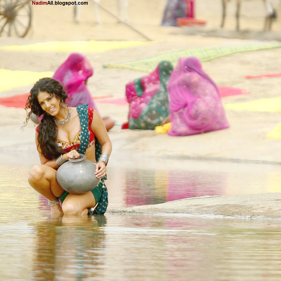 sunny-leone-hot-2015