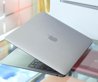 MacBook Air Retina Core i5 ( Late 2018 ) 13 Inch Fullset