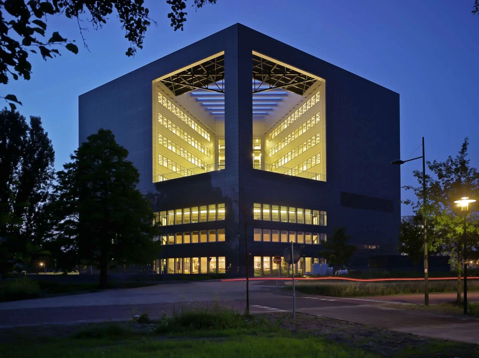 Orion Wageningen University by Ector Hoogstad Architecten