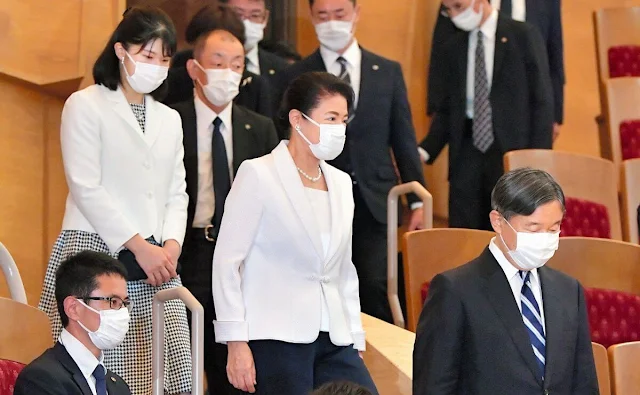 Emperor Naruhito, Empress Masako and Princess Aiko attended a viola concert at Suntory Hall