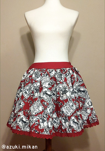Alice and the Pirates Tarot Card Skirt (2010) Red