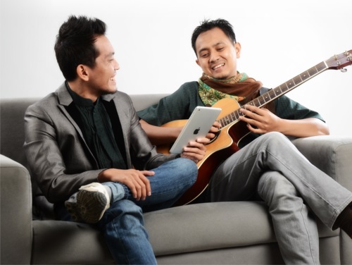 Aku Ingin MencintaiMu - Edcoustic