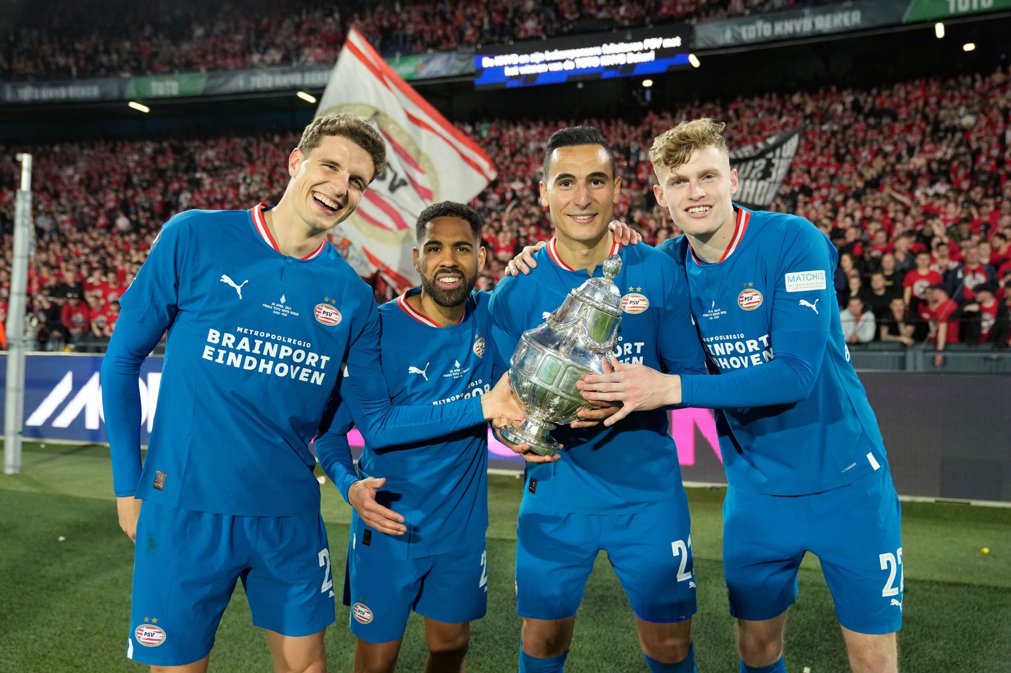 ROTTERDAM, NETHERLANDS - APRIL 30: Steven Bergwijn of Ajax during the Dutch  TOTO KNVB Cup final match between Ajax and PSV at Stadion Feijenoord on  April 30, 2023 in Rotterdam, Netherlands (Photo