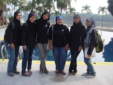 best friend time uitm.. wlpon kdng ad slh fhm tp ttp b'1 jugk an..