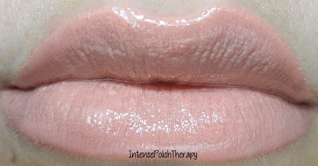 MAC Vamplify Lipgloss | Spanking Haute