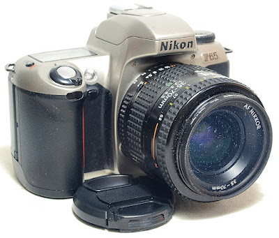 Nikon F655 (Chrome) Body #509, AF Zoom-Nikkor 35-70mm 1:3.3~4.5 (MK II)
