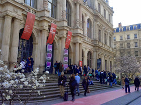 Lyon : palais du commerce, rencontre des écrivains au quai du polar