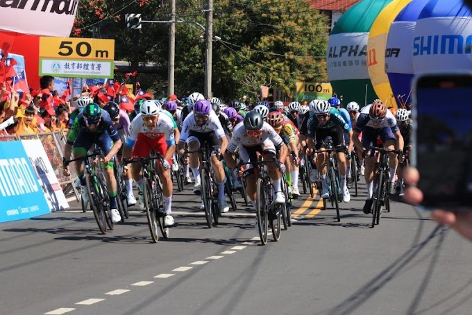 Davide de Cassan, segundo desde la fuga en el Tour de Taiwán