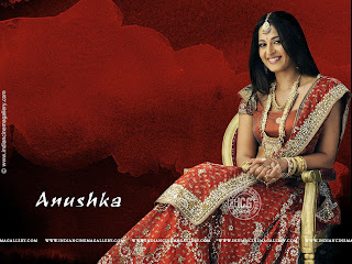 Anushka Shetty Hairstyle Photo Gallery